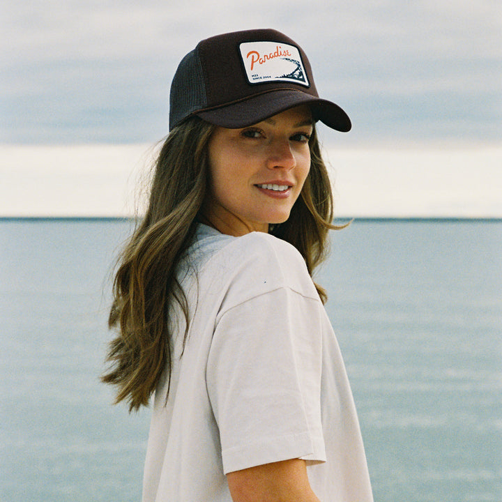 PARADISE TRUCKER HAT