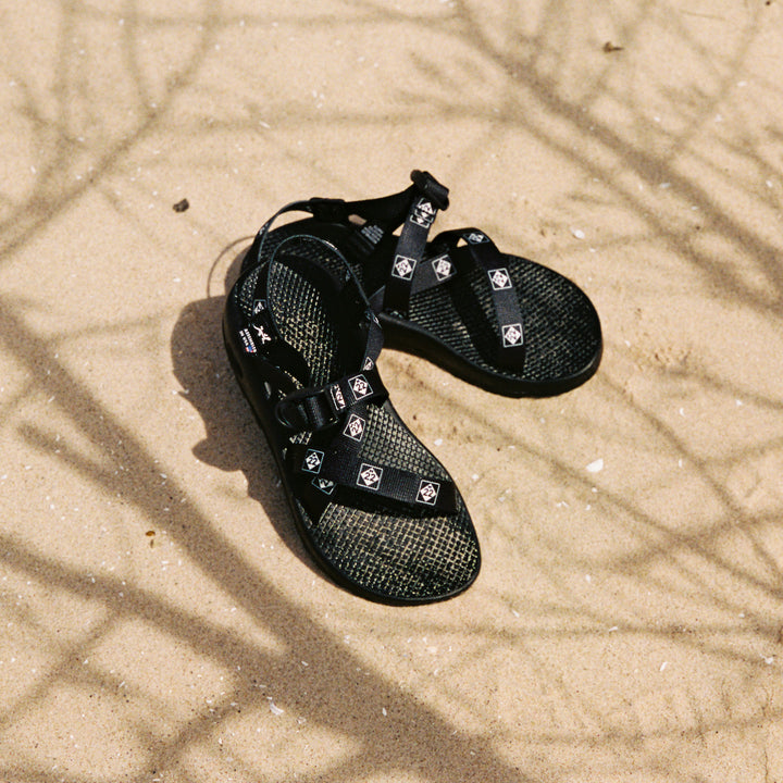 M22 CHACO Z/1 SANDALS