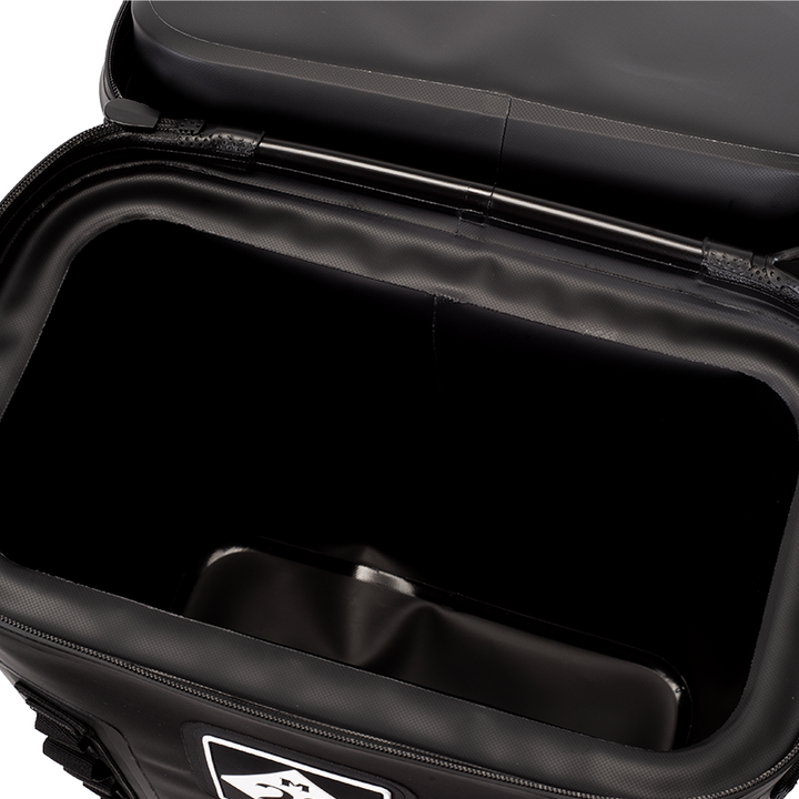 M22 SOFT PACK COOLER