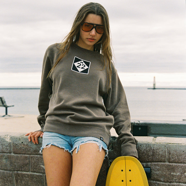VINTAGE WASH SWEATSHIRT