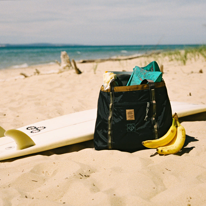 TOPO MOUNTAIN UTILITY TOTE