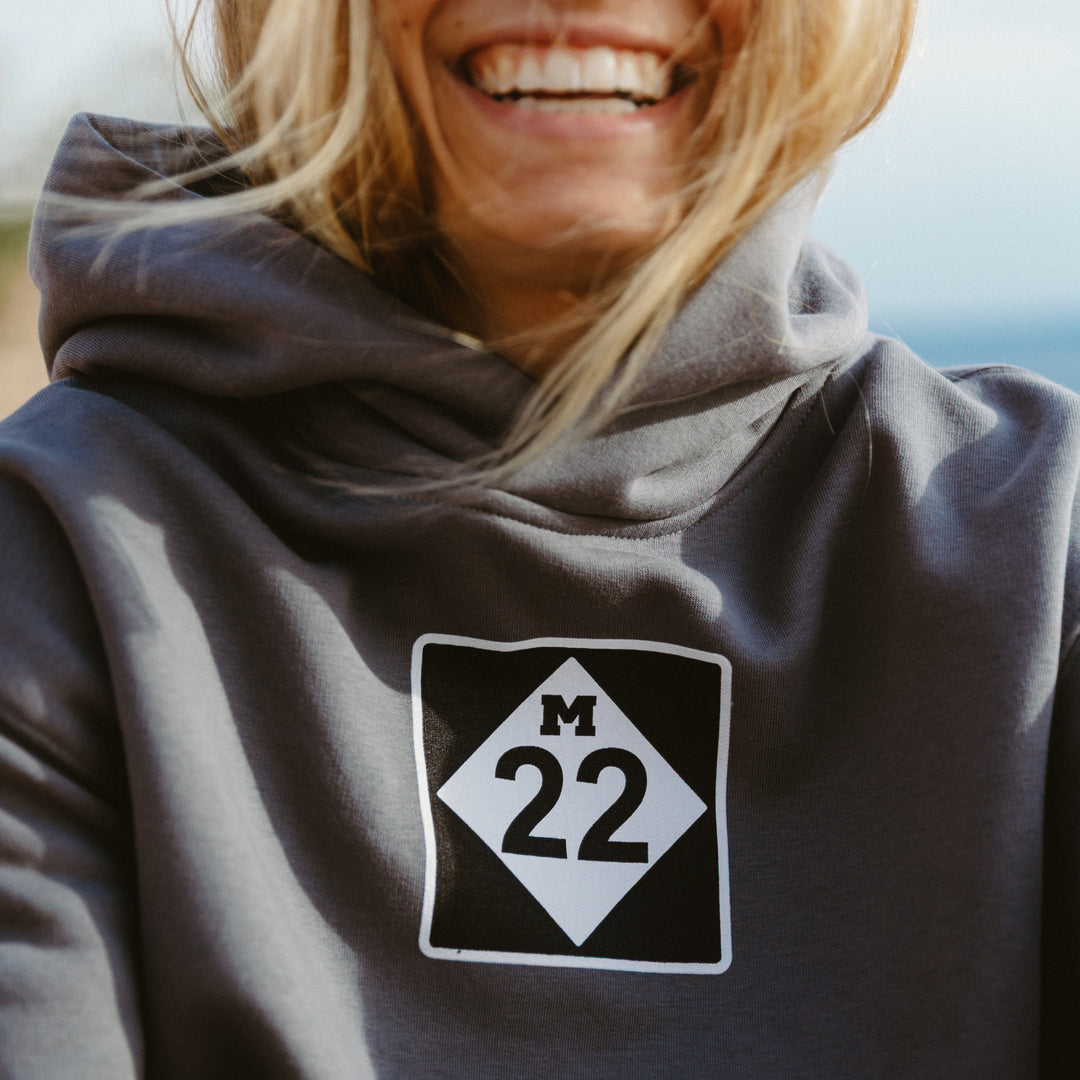 WOMEN'S 22 HOOD
